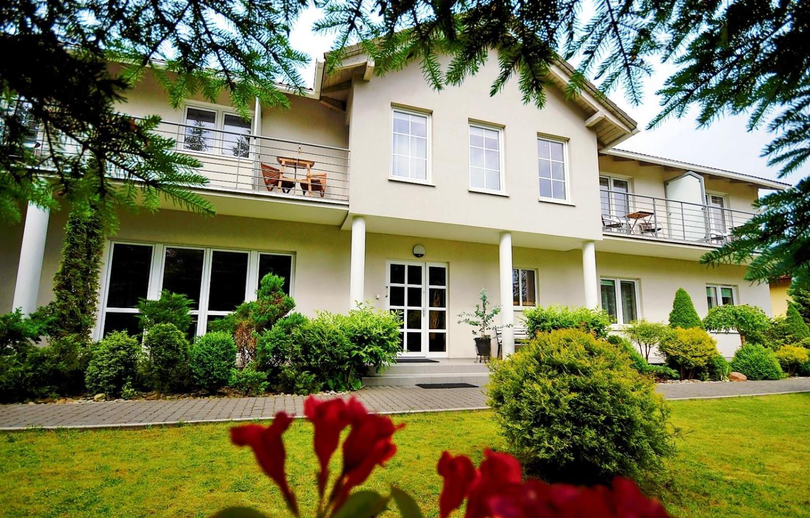 Marmari -Villa Dla Par Grzybowo  Buitenkant foto